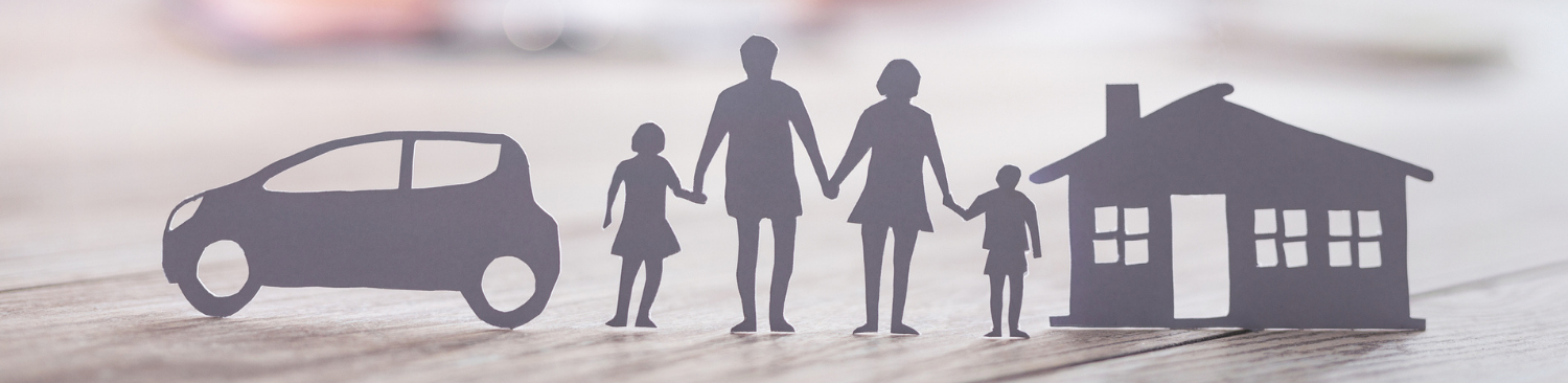 familj med bil och hus - familjens dag